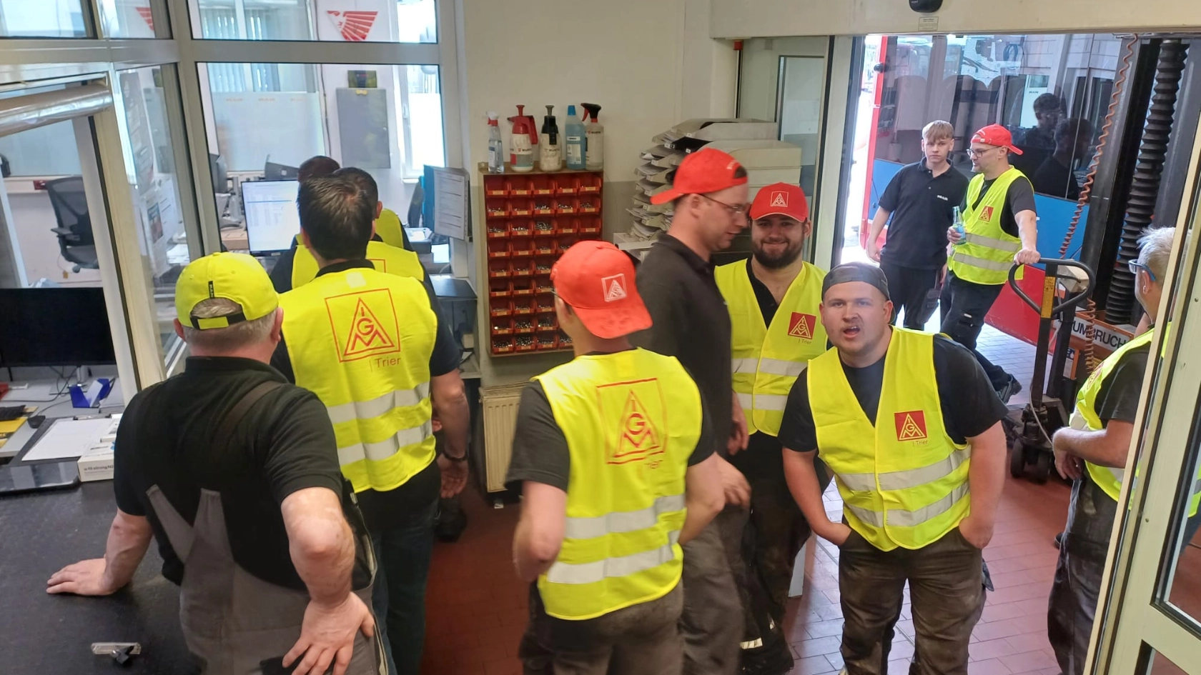 Warnstreik MAN Trier