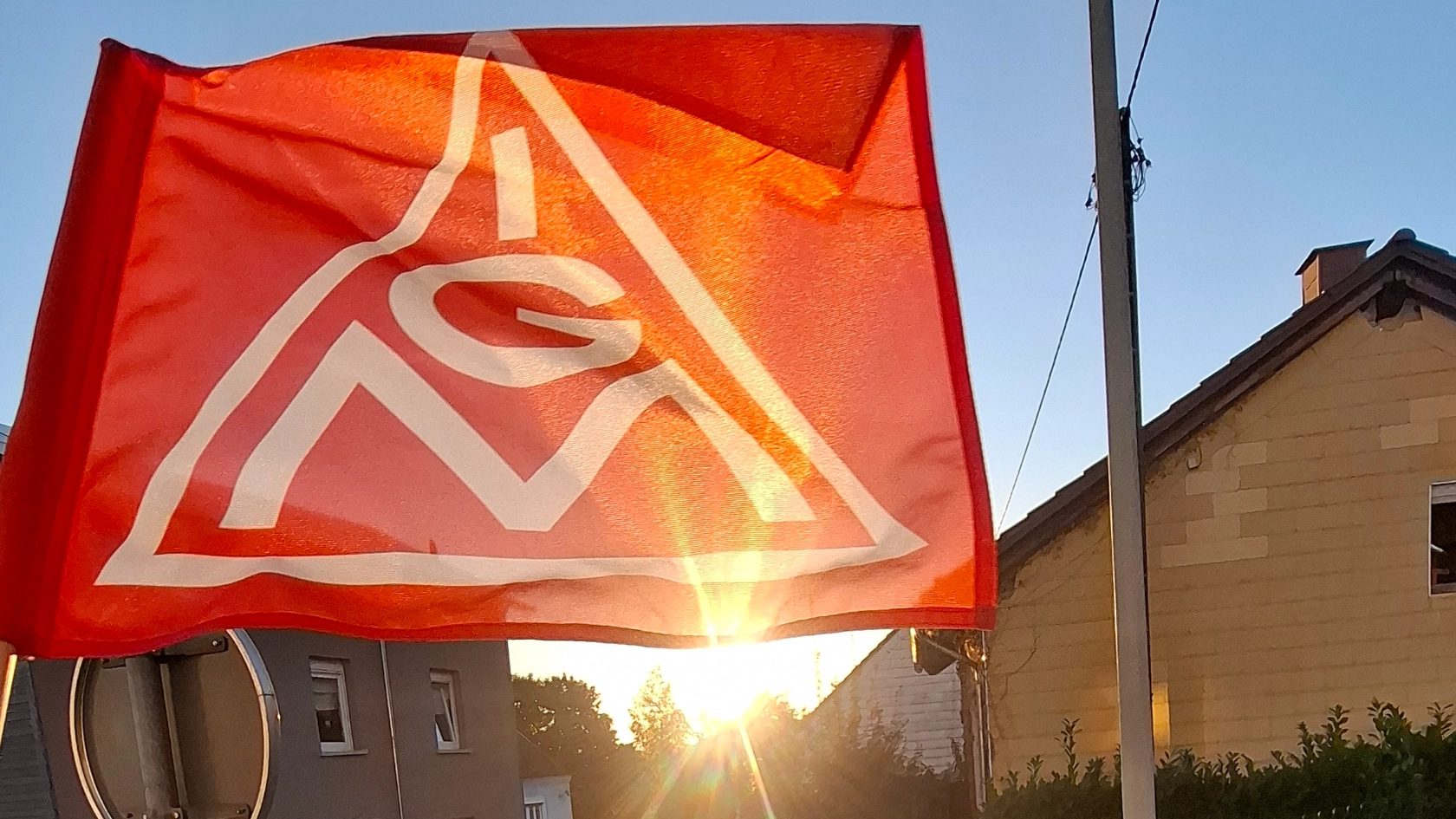 Hart verdient! DGB Demo Saarbrücken