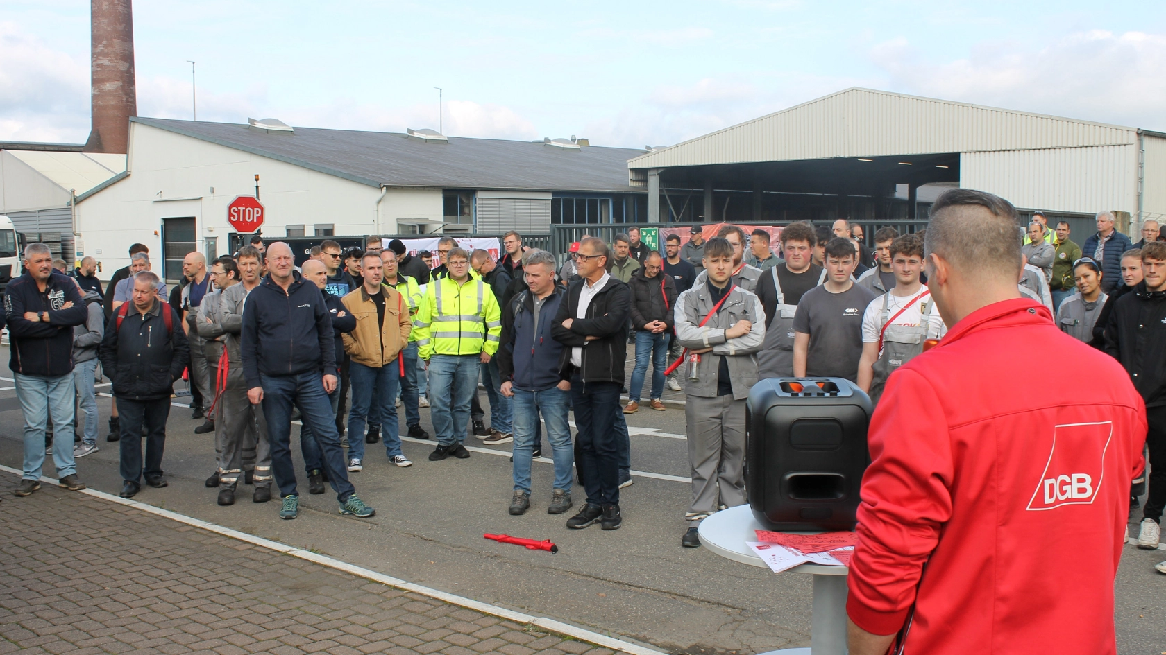 Warnstreik GKN Driveline Trier GmbH
