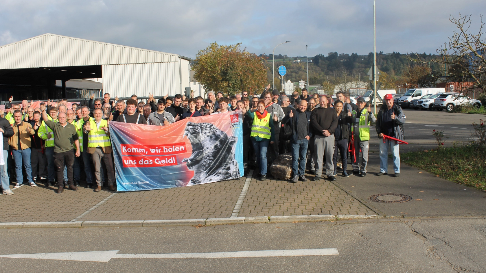 Warnstreik GKN Driveline Trier GmbH