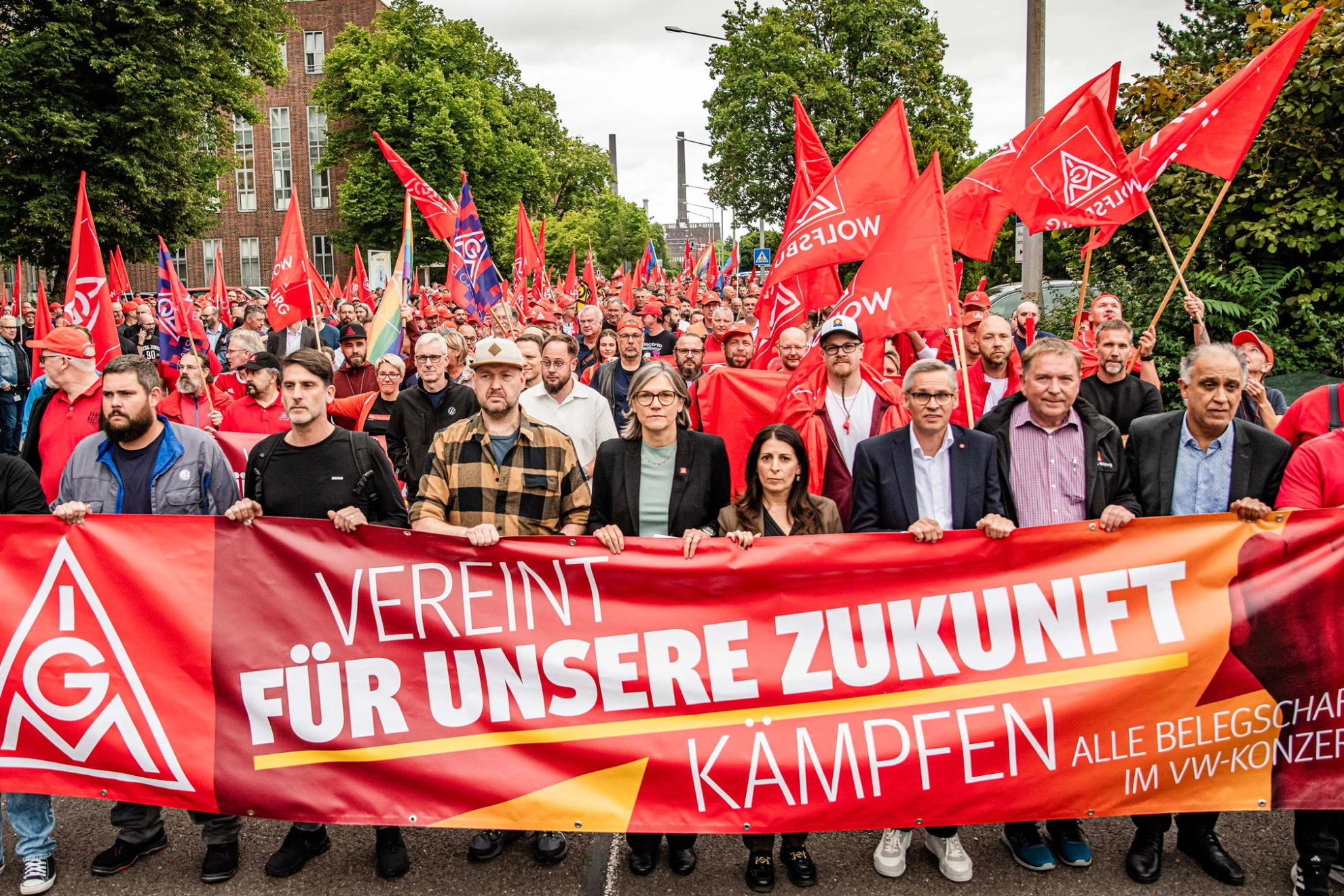 Automobil-Aktionstag bei Volkswagen in Wolfsburg unter dem Motto „Vereint für unsere Zukunft kämpfen“
