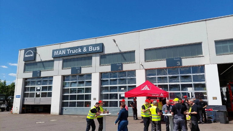 Warnstreik MAN Trier
